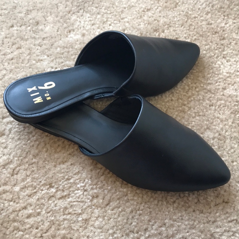 BLACK MULE SLIP ONS
